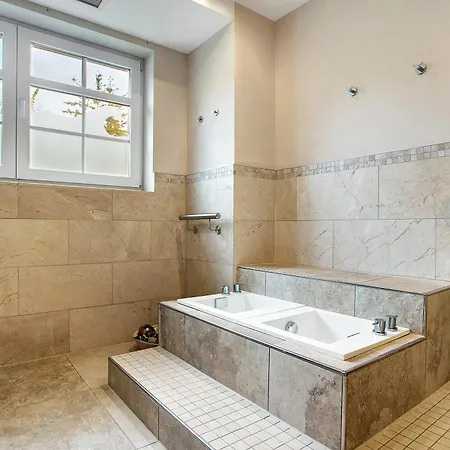 아파트 Wellness-residenz 12 징스트